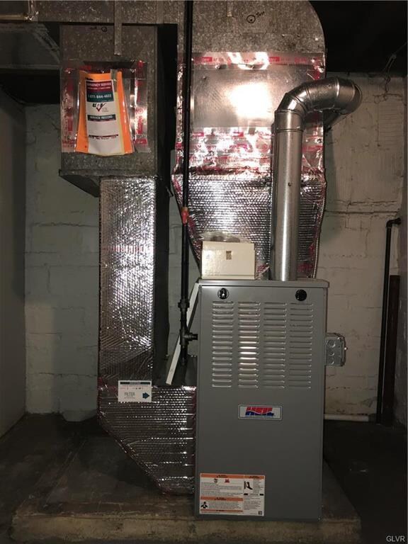 535 Park Place, Bethlehem, PA 18018 - photo 7