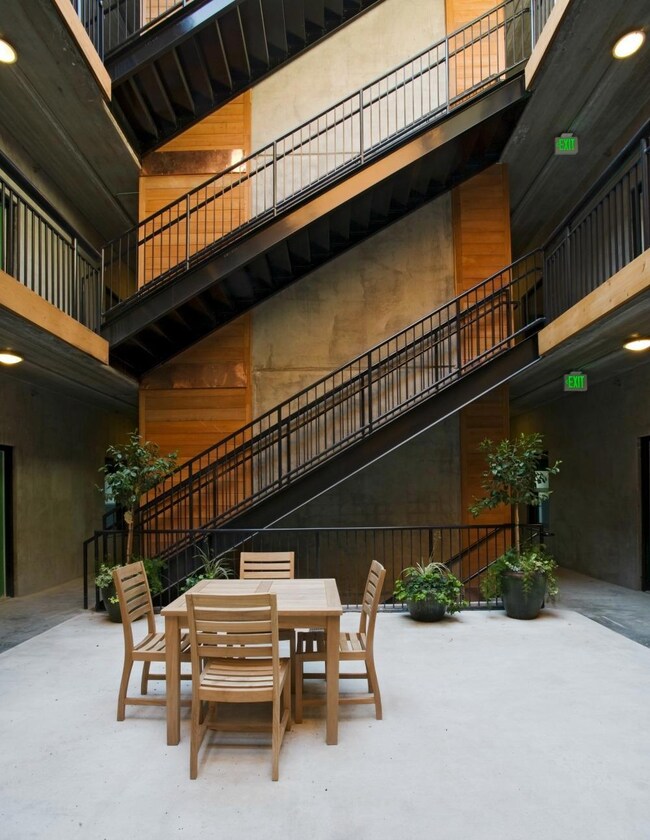 Cool Blow Interior Courtyard adjusted