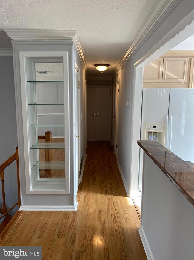 901 Genine Dr, Glen Burnie, MD 21060 - photo 6