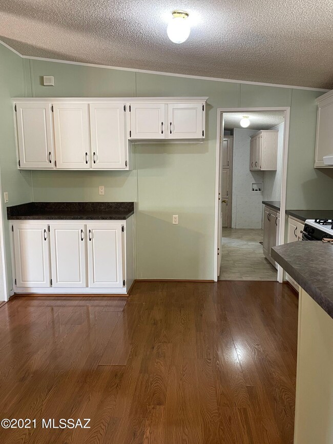 5064 S Palo Verde Club Ln, Tucson, AZ 85706 - photo 6