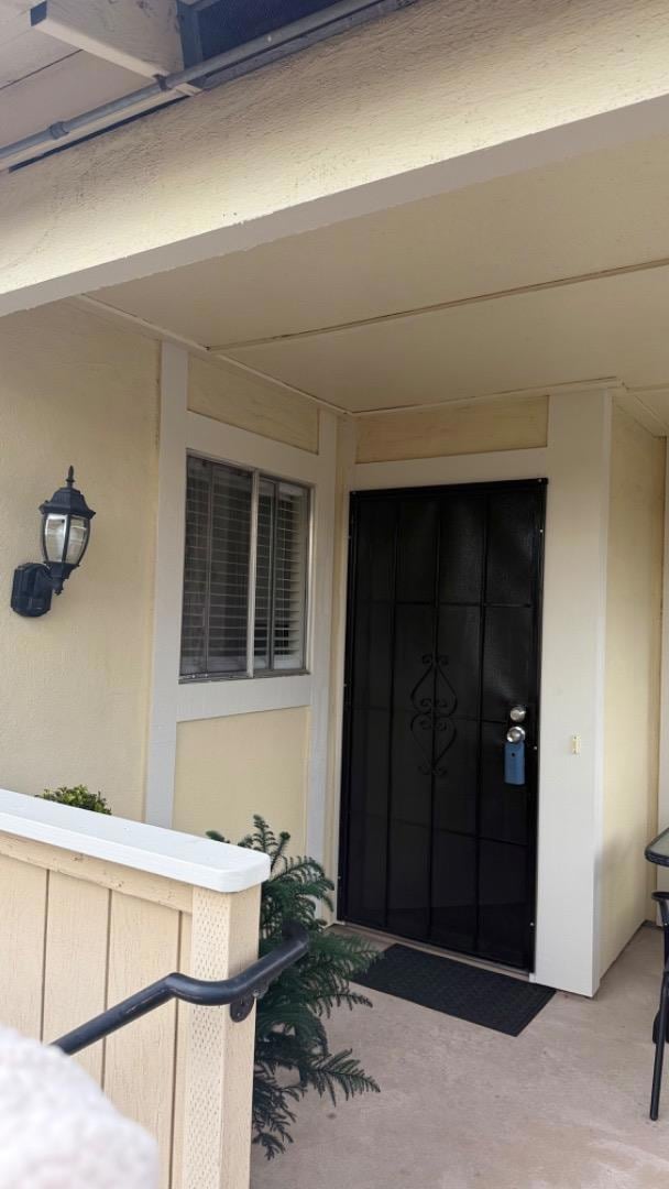 1843 Cherokee Dr unit 4, Salinas, CA 93906 - photo 3