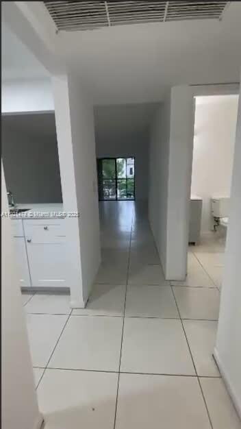 861 NE 209th Terrace unit 204-24, Miami, FL 33179 - photo 3