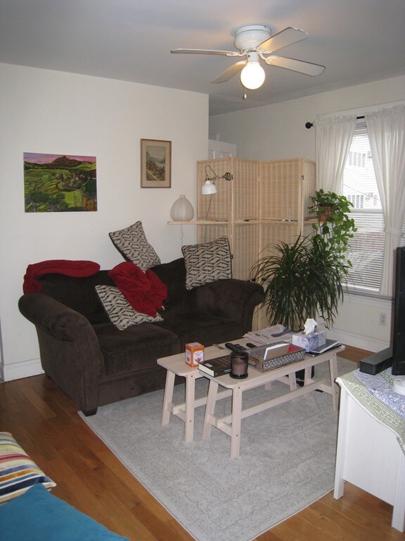 233 Cardinal Medeiros Ave unit 2, Cambridge, MA 02141 - photo 3