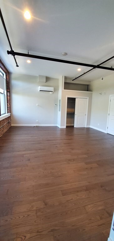 1 Main St unit 204, Peabody, MA 01960 - photo 3