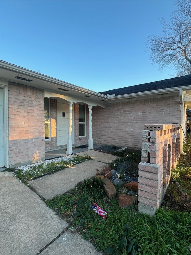 9522 Vanwood St, Houston, TX 77040 - photo 2