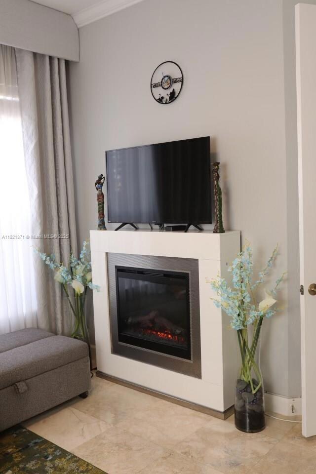 957 N Harbor View North W Dock, Hollywood, FL 33019 - photo 7