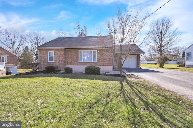 1736 E Canal Rd, Dover, PA 17315 | MLS# PAYK2055814