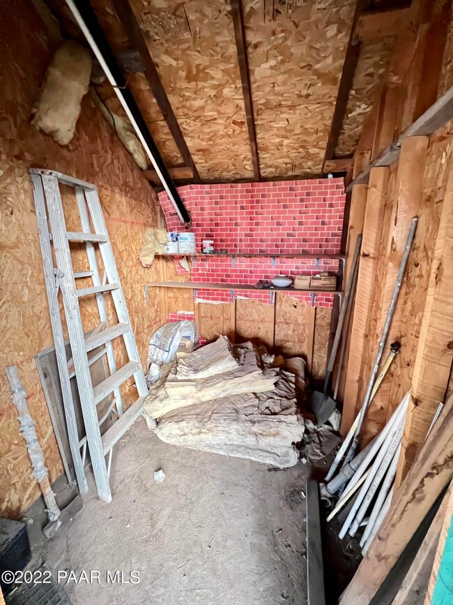 47185 N 2nd St, Ash Fork, AZ 86320 - photo 7