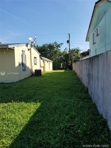 22301 SW 115th Ave, Miami, FL 33170 - photo 3