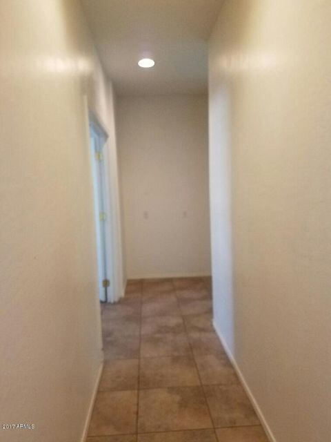 21382 VIA DEL RANCHO HALL
