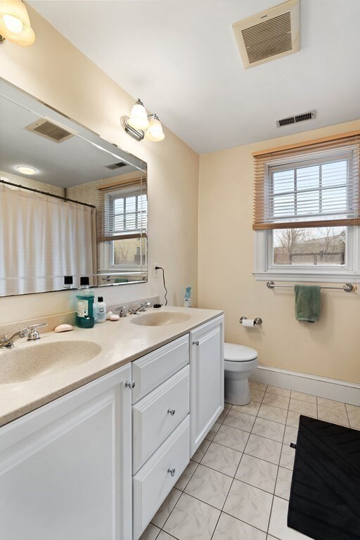 131 Putnam Ave, Cambridge, MA 02139 - photo 7