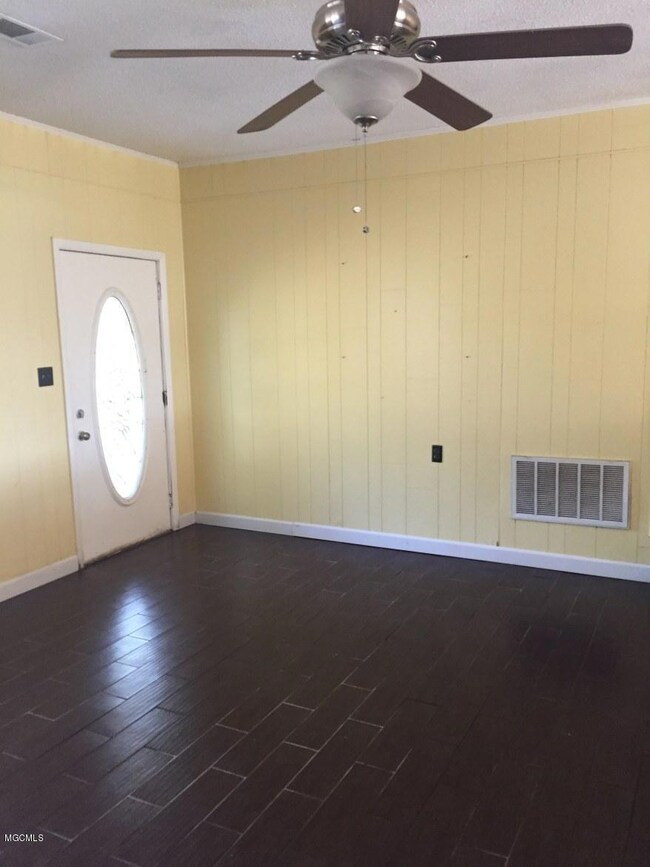 184 Rob Hunter Rd, Lucedale, MS 39452 - photo 5