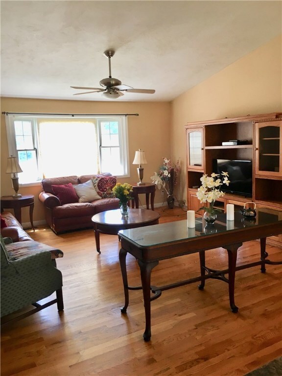 69 Harrison St, Cumberland, RI 02864 - photo 5