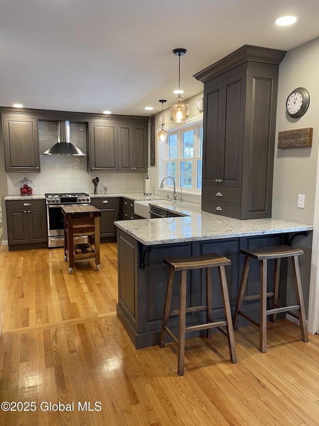 2358 St Joseph Dr, Schenectady, NY 12309 - photo 4