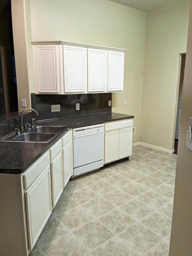 8507 Split Branch Ln, Houston, TX 77095 - photo 6