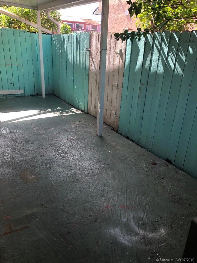 6552 W 2nd Ct unit 11, Hialeah, FL 33012 - photo 6