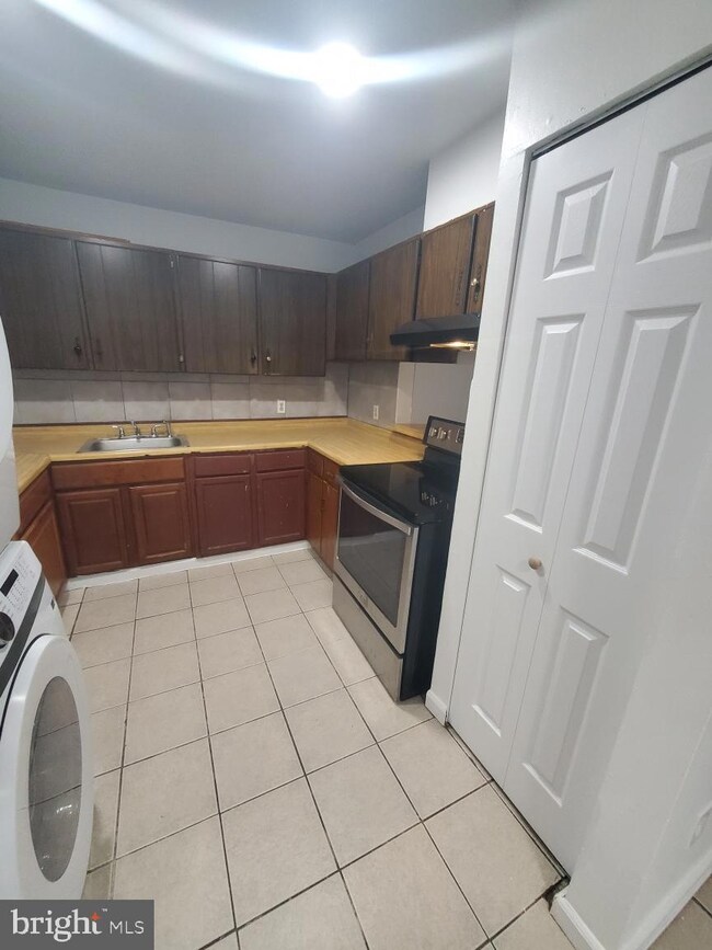 814 Windstream Way unit A, Edgewood, MD 21040 - photo 4