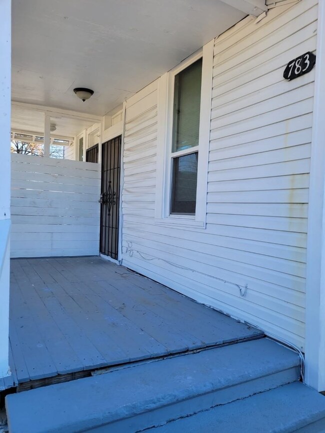 783 Ringold St, Houston, TX 77088 - photo 2