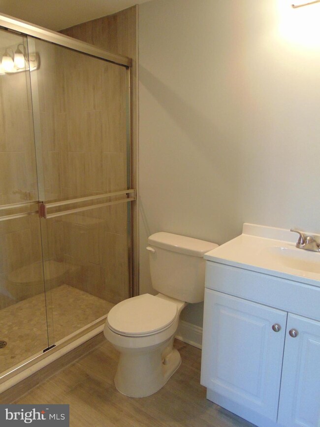 118 Moore St, Moorestown, NJ 08057 - photo 2