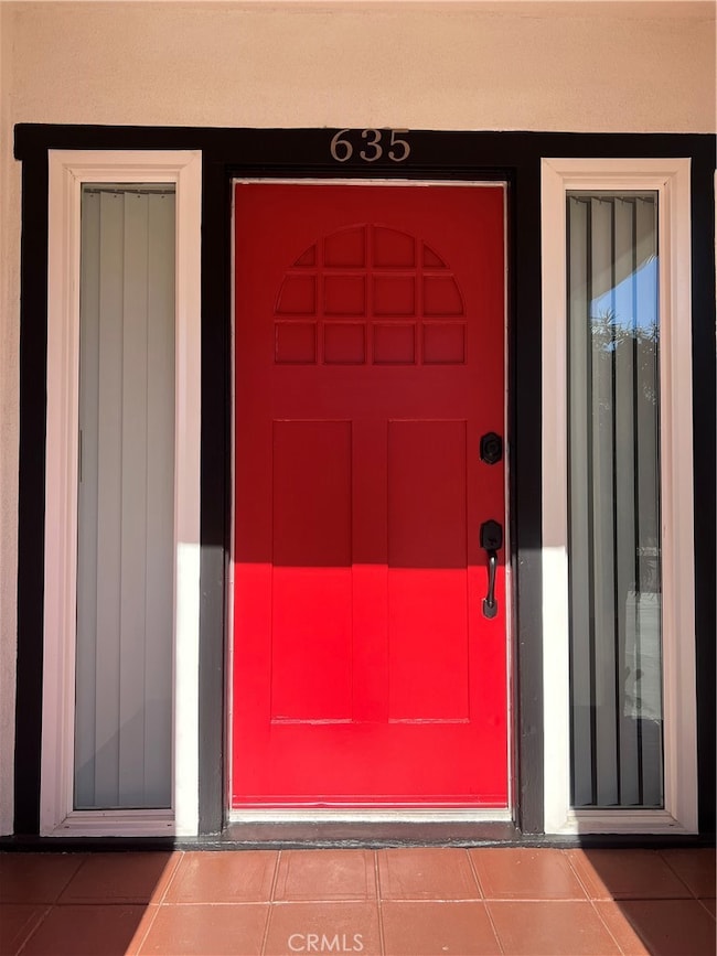 635 Palm Dr, Glendale, CA 91202 - photo 3