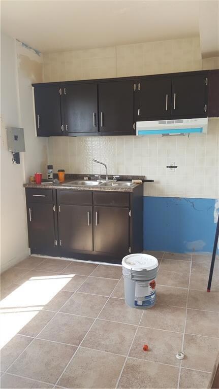 2534 Mountain Ave, El Paso, TX 79930 - photo 2