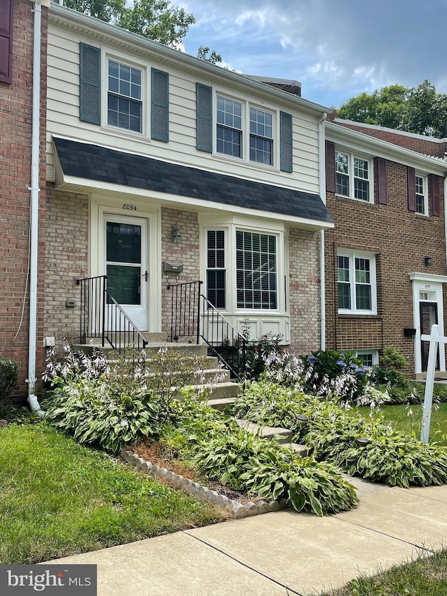 8094 Sleepy View Ln, Springfield, VA 22153 - photo 2