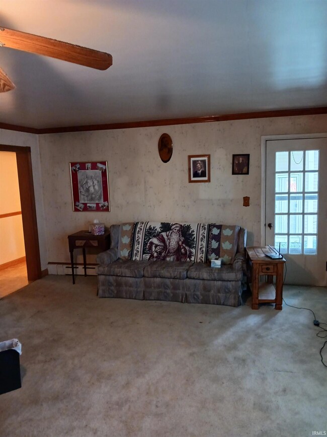 301 S Franklin St, Mentone, IN 46539 - photo 6