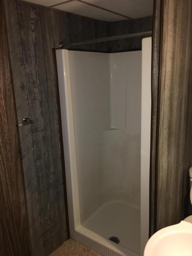 6634 Skywae Dr, Columbus, OH 43229 - photo 2