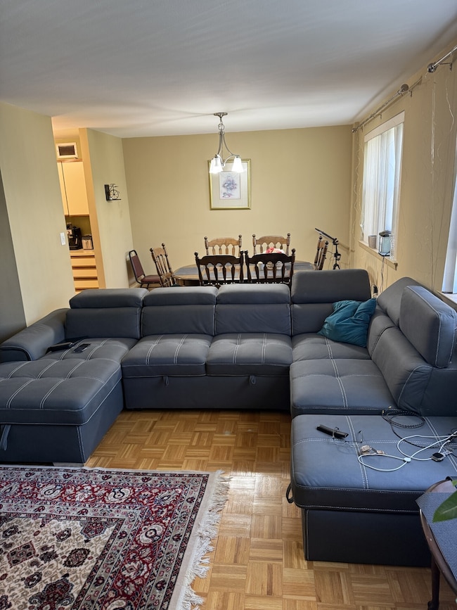 Hampshire House East & West unit 4I, West Hartford, CT 06119 - photo 7