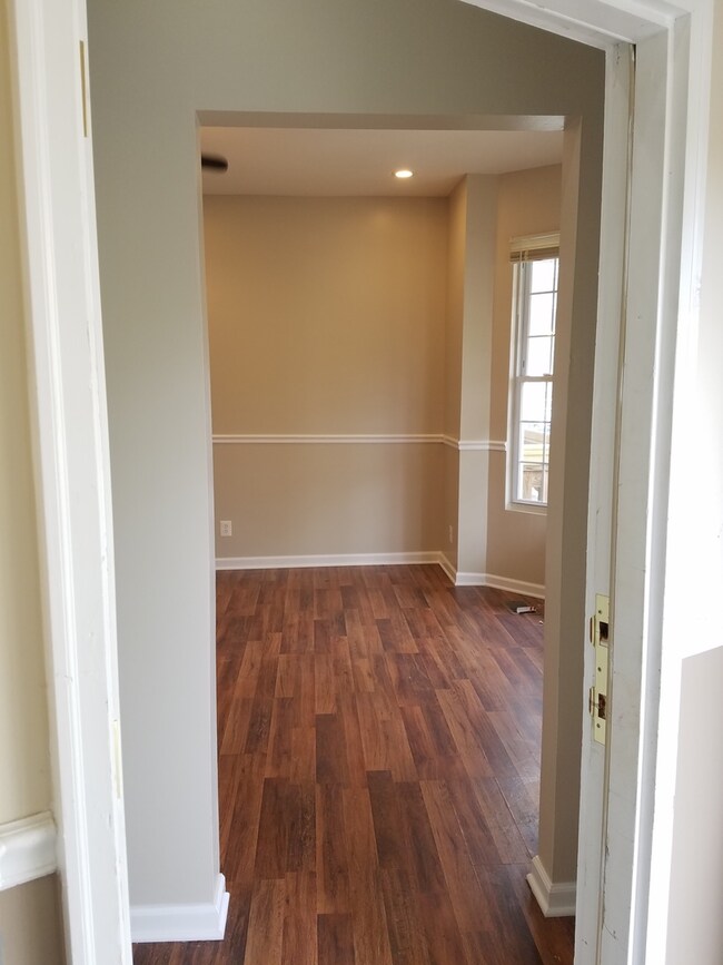 2881 E 77th St unit 1, Chicago, IL 60649 - photo 3