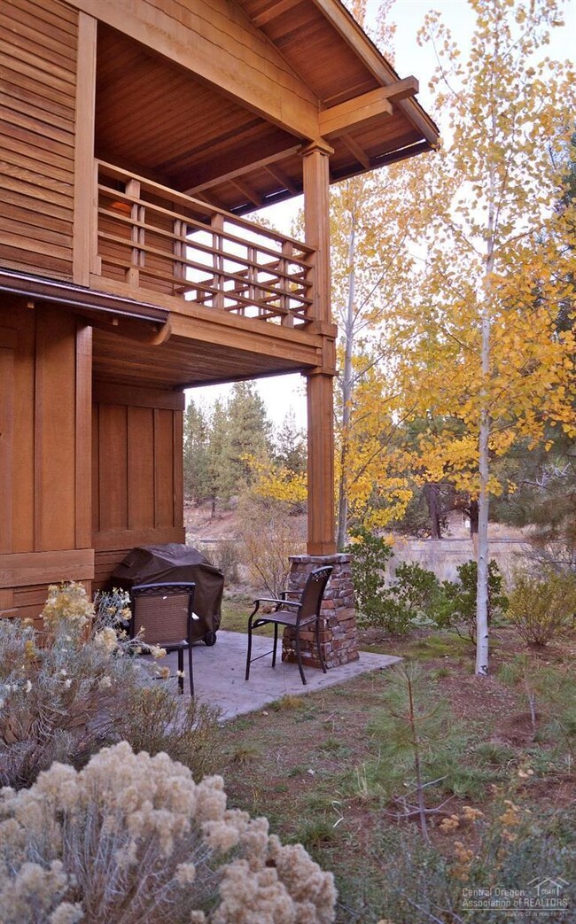 unlisted-address, Bend, OR 97701 - photo 3