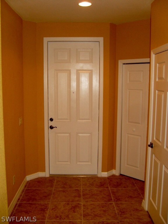 Foyer Entry