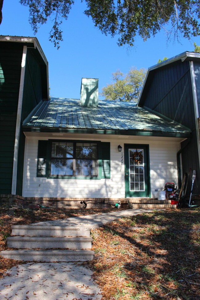 Front of townhome