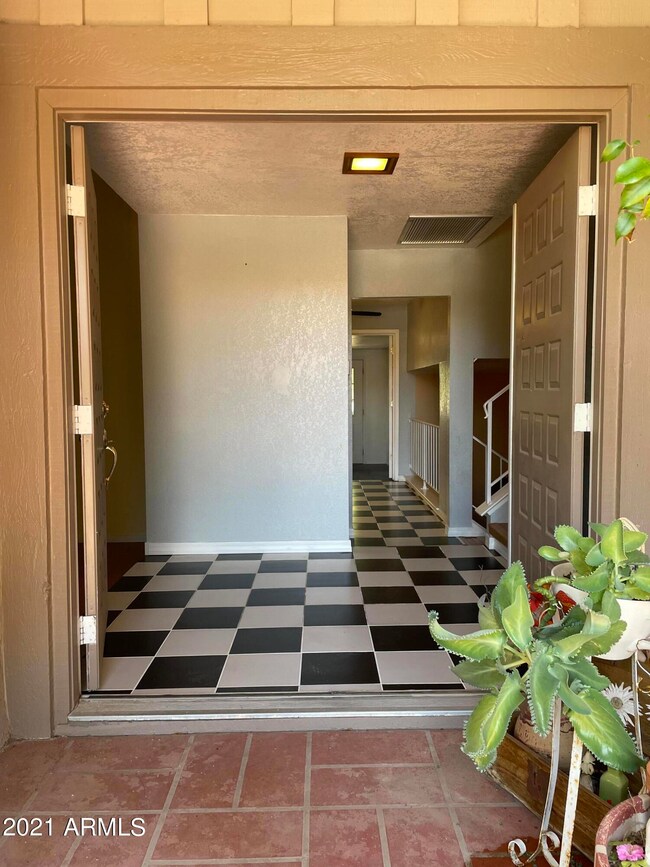 4624 W Buffalo St, Chandler, AZ 85226 - photo 6