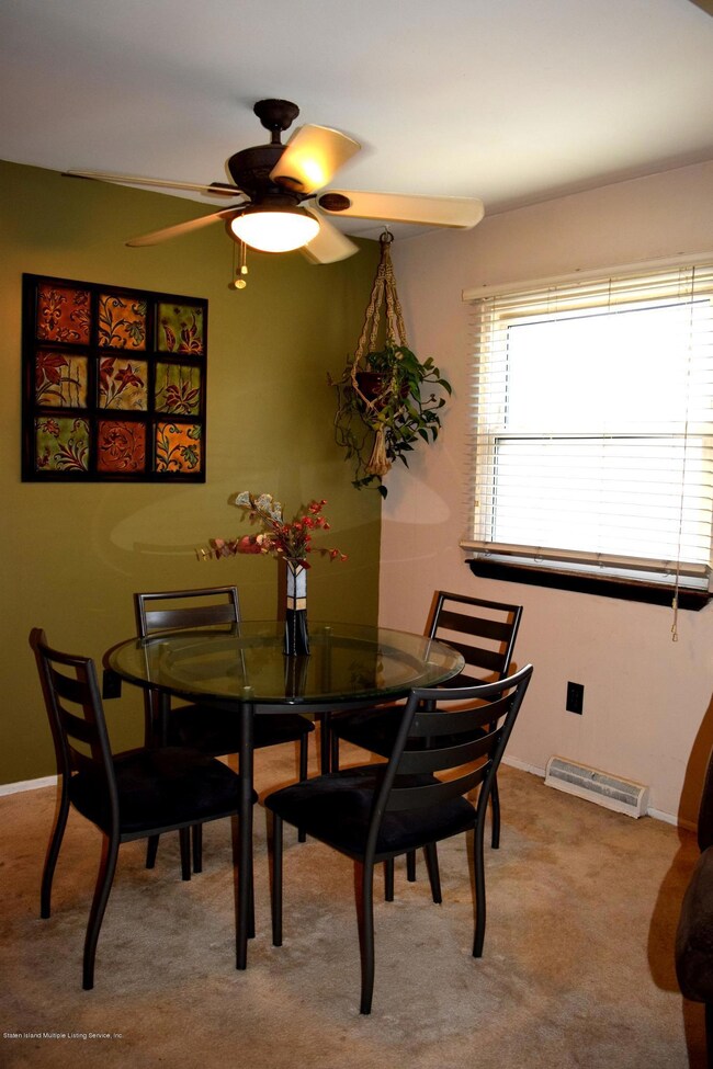 491 Willow Rd E, Staten Island, NY 10314 - photo 6