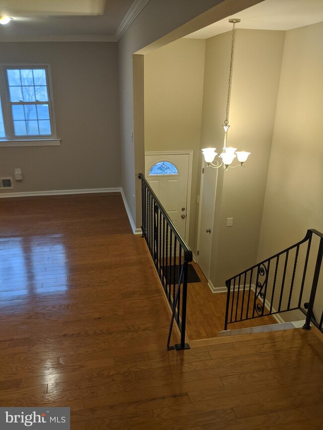 17 Featherbed Ct, Lawrence Township, NJ 08648 - photo 2