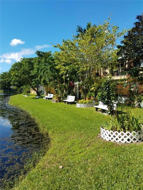 GORGEOUS LANDSCAPING