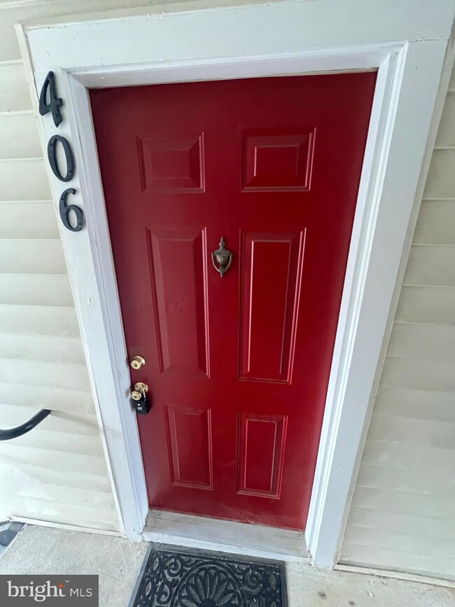 14131 Bowsprit Ln unit 406, Laurel, MD 20707 - photo 2