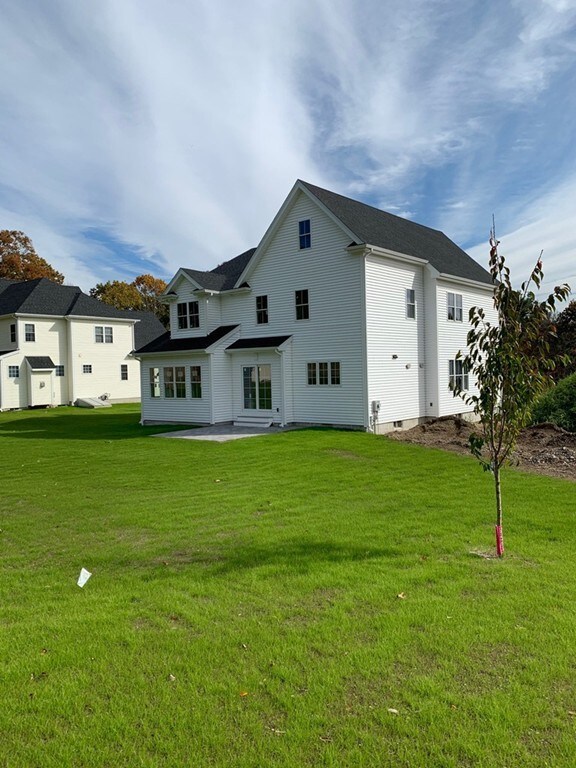 62 Dover Rd, Millis, MA 02054 - photo 3