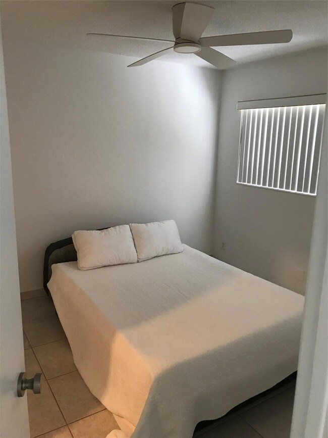 3221 NE 12th St, Pompano Beach, FL 33062 - photo 6