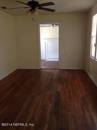 1239 Stimson St, Jacksonville, FL 32205 - photo 4