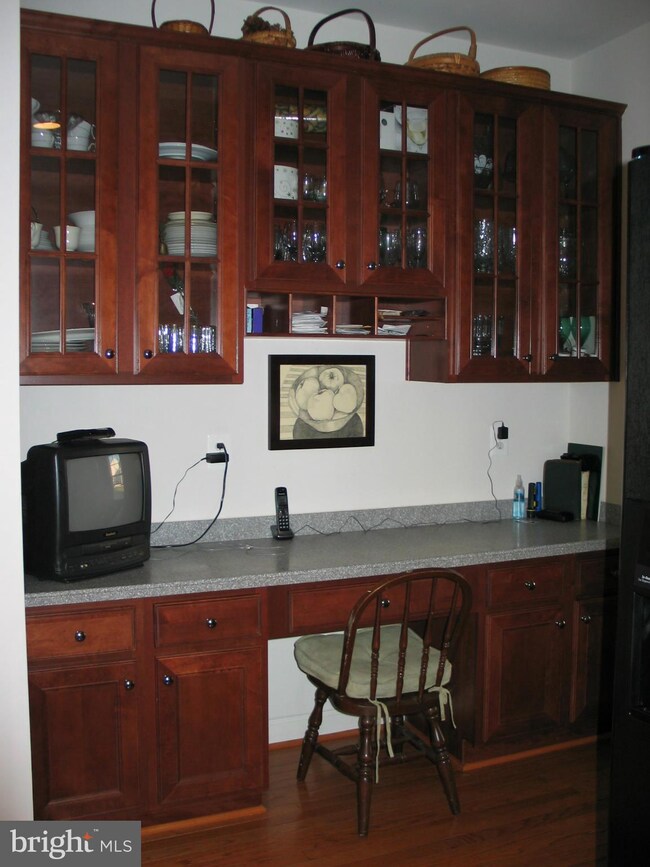 1621 Winesapp Dr, Odenton, MD 21113 - photo 7