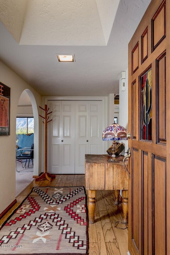 Entry-Hallway