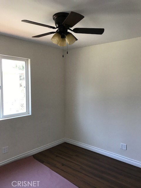 2045 E Shauer St, Compton, CA 90222 - photo 4