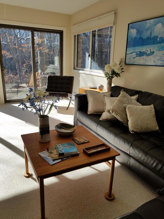 40 Falmouth Ct, Red Bank, NJ 07701 - photo 6