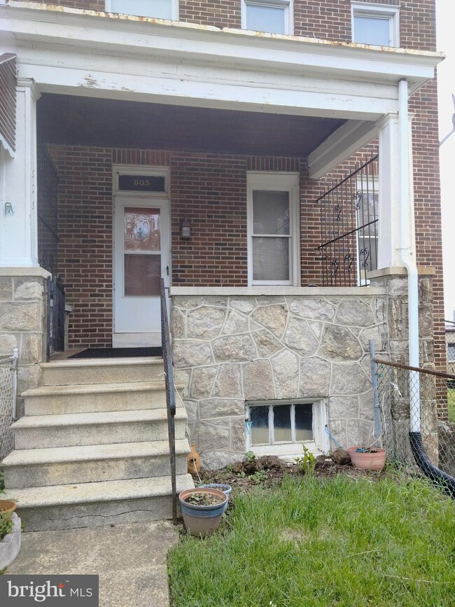 605 Lyndhurst St, Baltimore, MD 21229 - photo 6