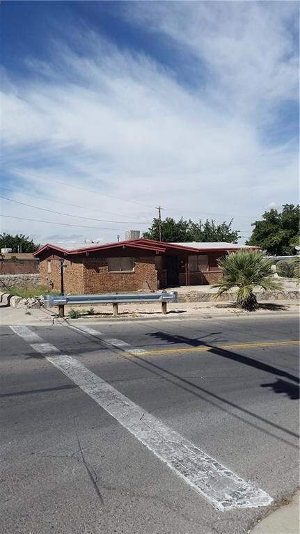 2101 Enero Dr, El Paso, TX 79935 - photo 2