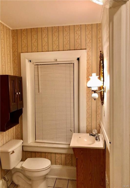 315 E Locust St, Bethlehem, PA 18018 - photo 6