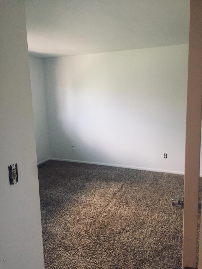 2019 799 Deer Blvd 3