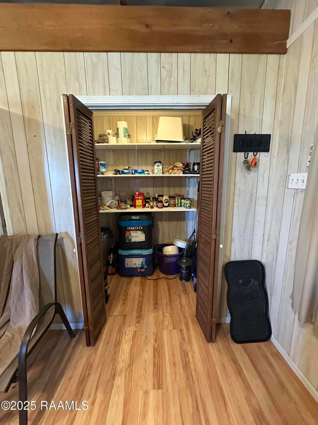 24352 Front Ridge Rd, Kaplan, LA 70548 - photo 6